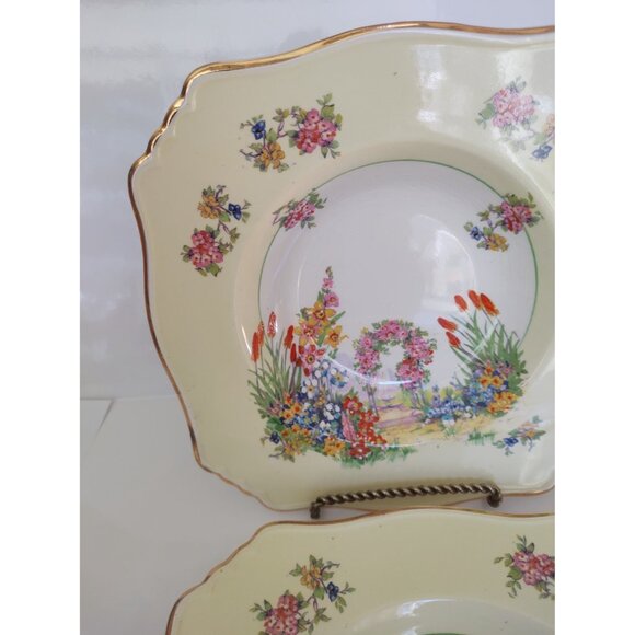 Antique Royal Windsor Large Soup/Salad Bowls(2) Patt. 1068 Wisteria/Garden - Picture 7 of 11